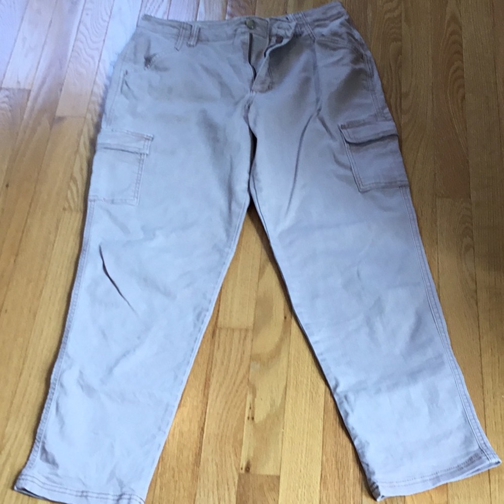 Women’s Cargo Pants in Light Taupe - Classic Workwear Style. Size 12 - Picture 2 of 5